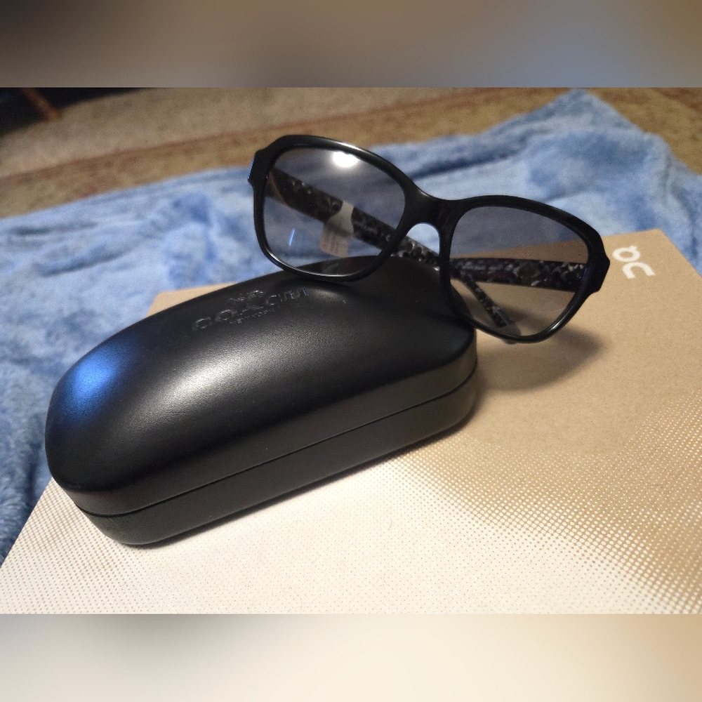 New with tags, Authenic Coach Sunglasses. Size 56/17/140